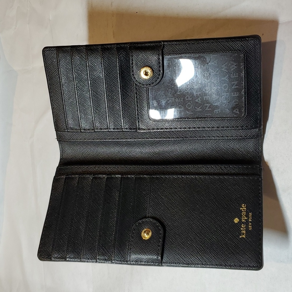 Kate Spade Wallet - Picture 3 of 3